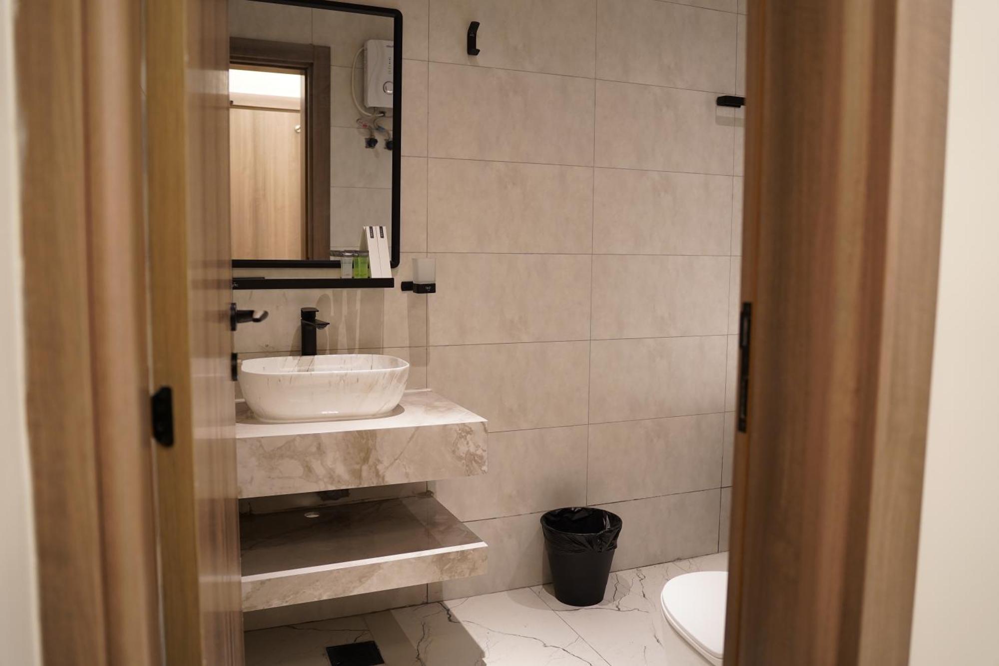 Apartmán Lavenue Resthouse Nazvá Exteriér fotografie