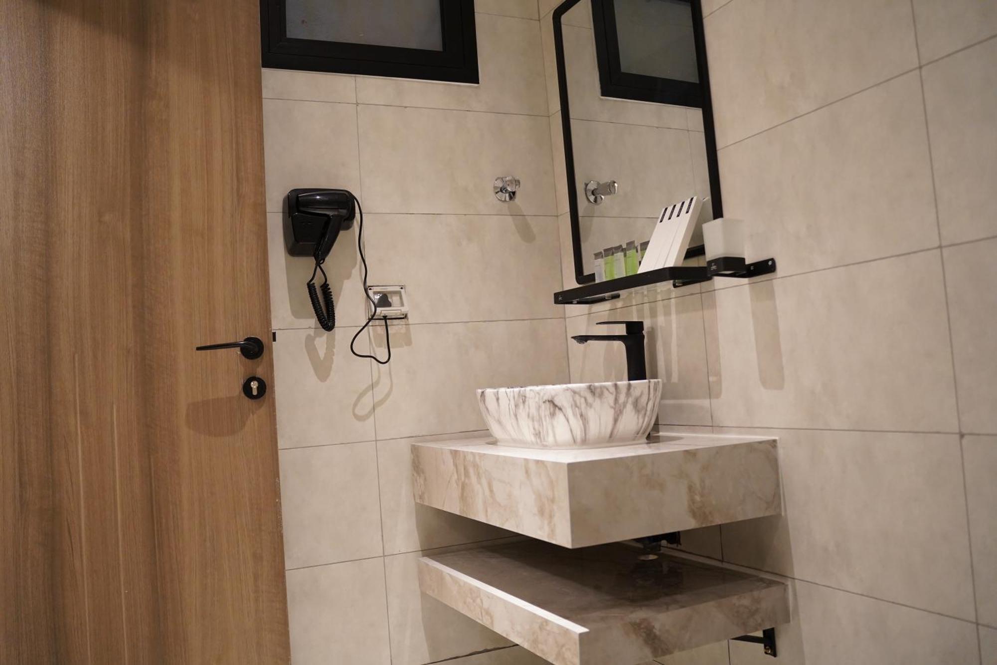 Apartmán Lavenue Resthouse Nazvá Exteriér fotografie